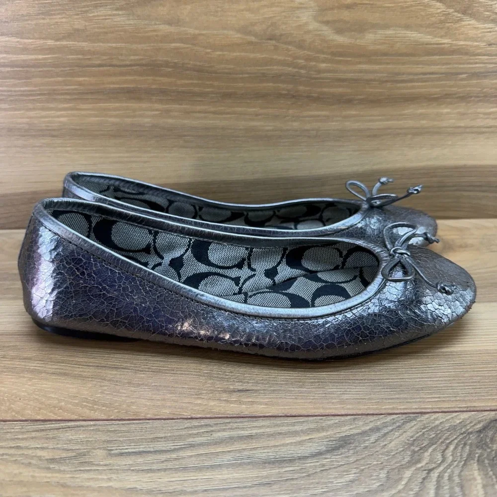 Coach womens size